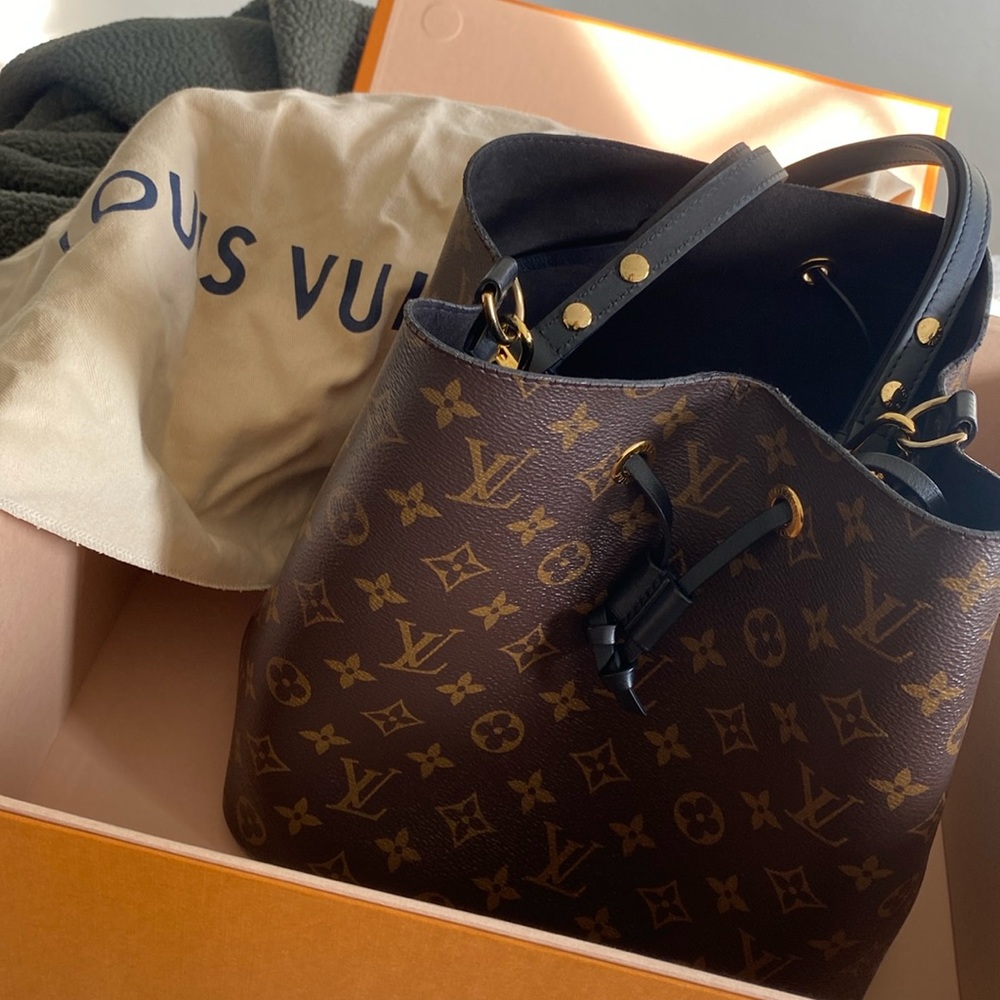 Louis Vuitton Neo Neo MM bag